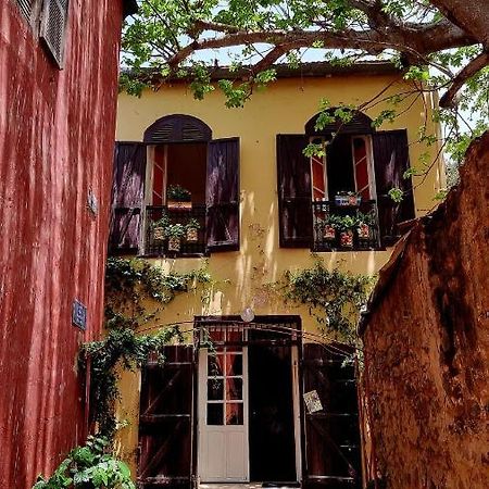 Chez Coumbis Bed & Breakfast Gorée Екстериор снимка