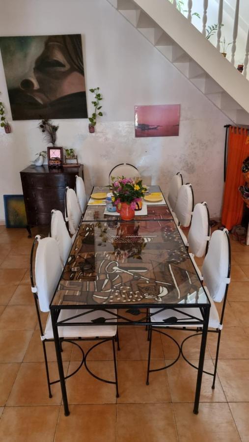Chez Coumbis Bed & Breakfast Gorée Екстериор снимка