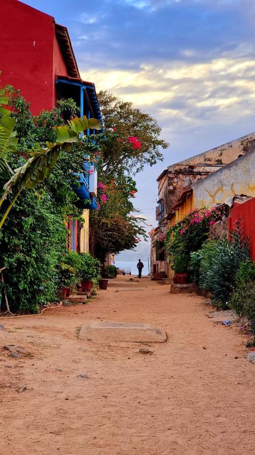 Chez Coumbis Bed & Breakfast Gorée Екстериор снимка