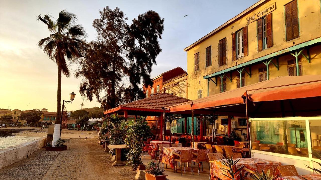 Chez Coumbis Bed & Breakfast Gorée Екстериор снимка