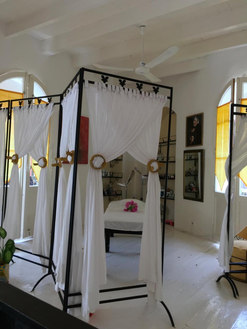 Chez Coumbis Bed & Breakfast Gorée Екстериор снимка